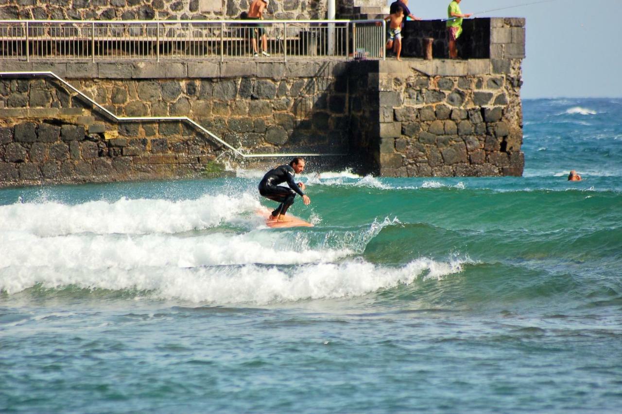 Alquilaencanarias-Medano Los Martines Beachfront A El Medano  Luaran gambar
